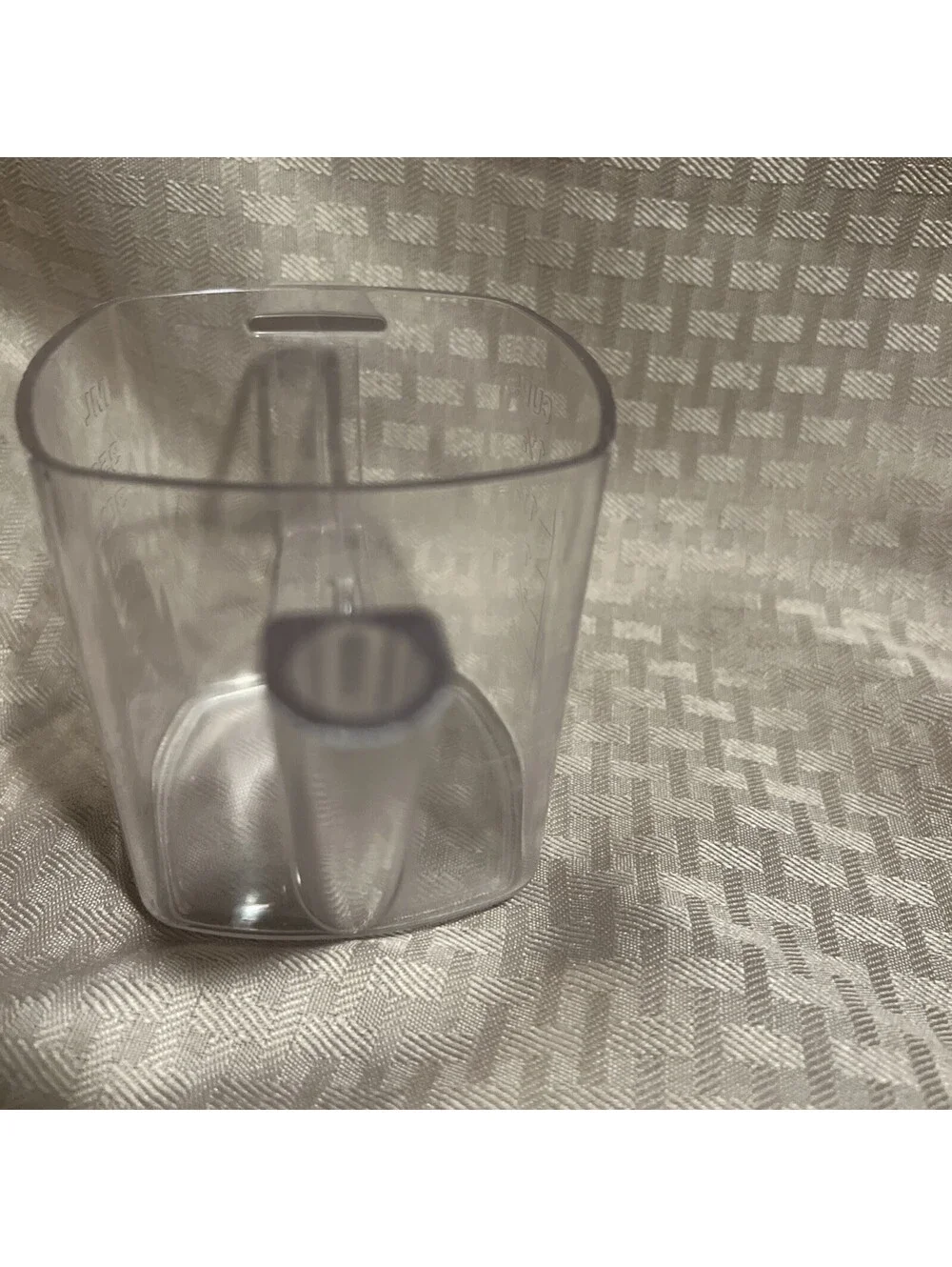 Vintage EHI Gravy Fat Separator 1-1/2 Cup Clear Plastic Measuring Pitcher teapot